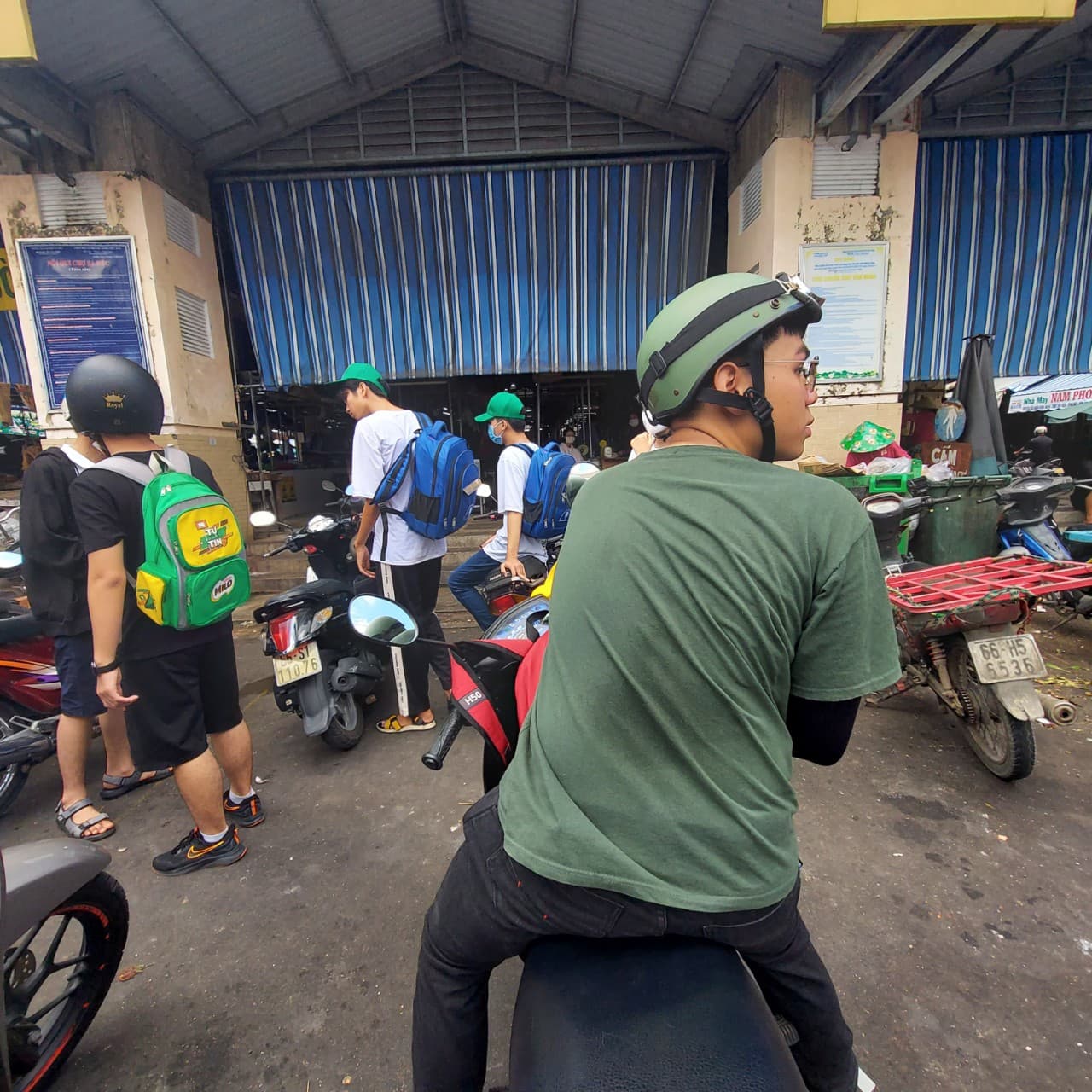 Đi chợ săn nguyên liệu